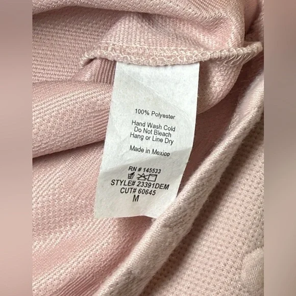 W5 Anthropologie Pale Soft Pink Mauve Textured Dot Top Size Medium M - Picture 4 of 5